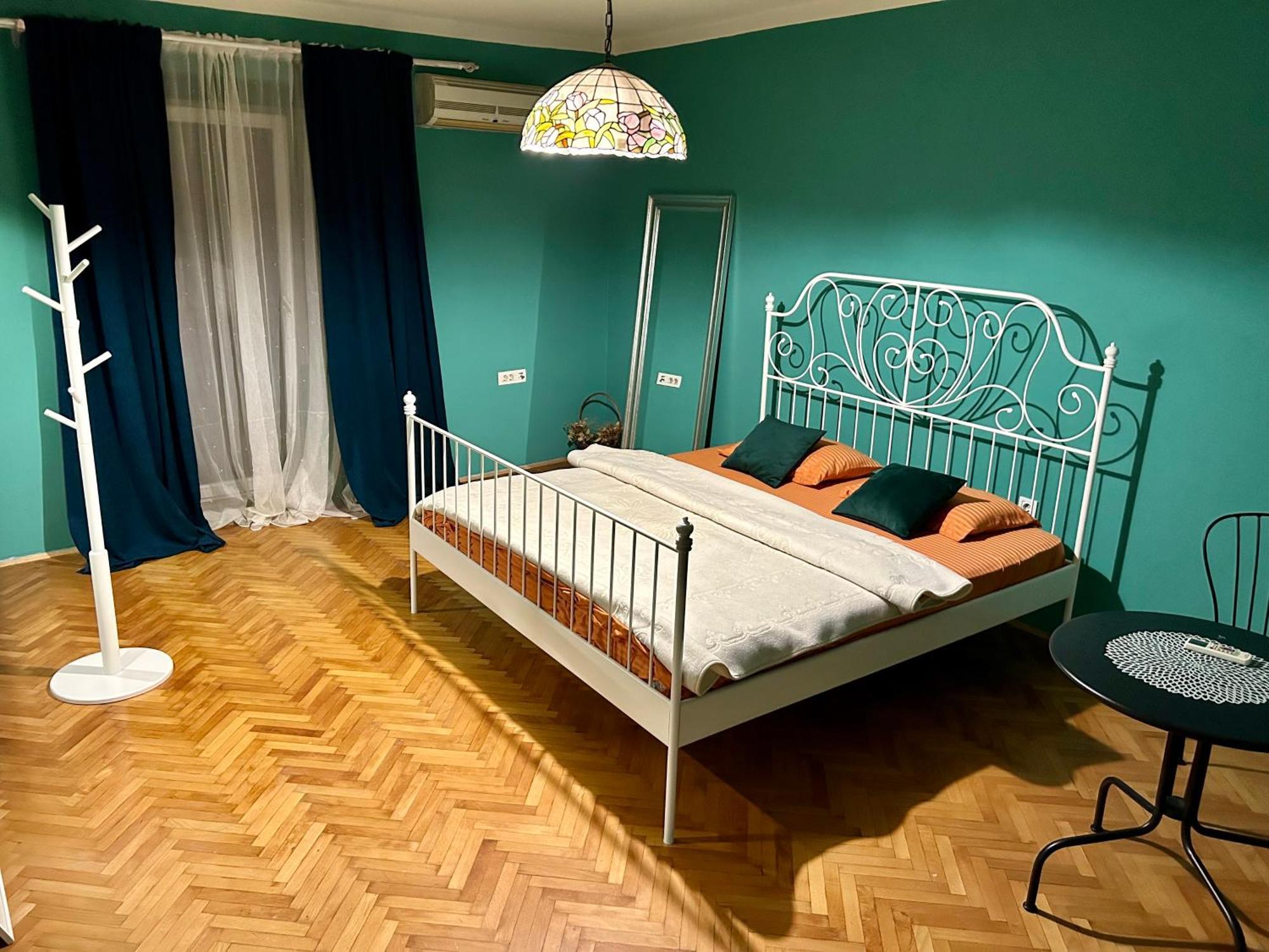 Old Town Podgorica Apartments Екстер'єр фото