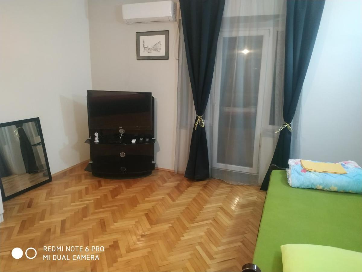 Old Town Podgorica Apartments Екстер'єр фото